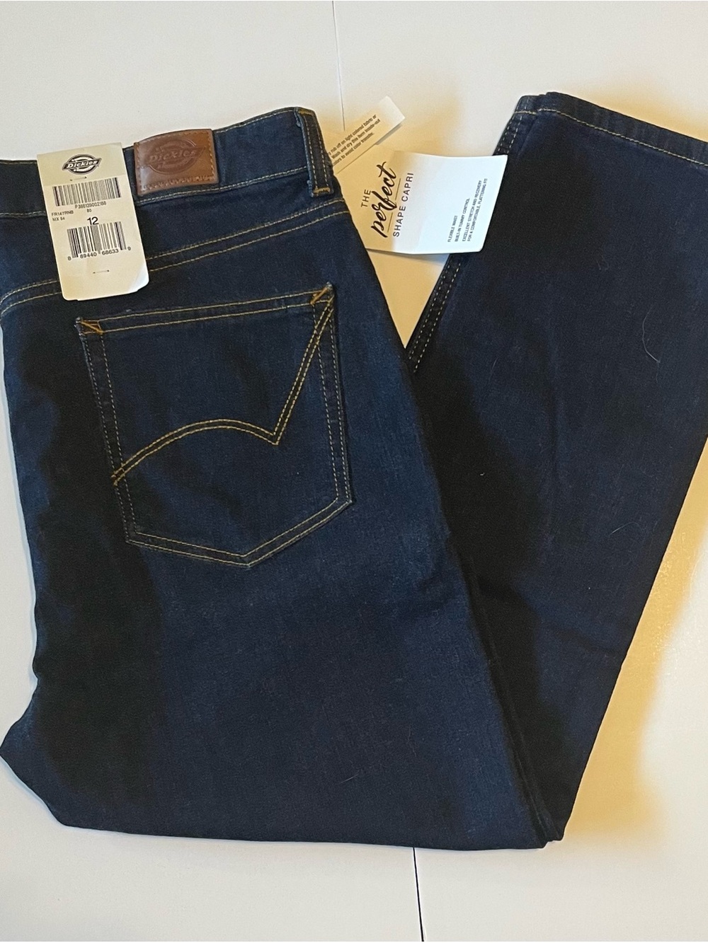 Dickies Women's Dark Blue Skinny Capris.